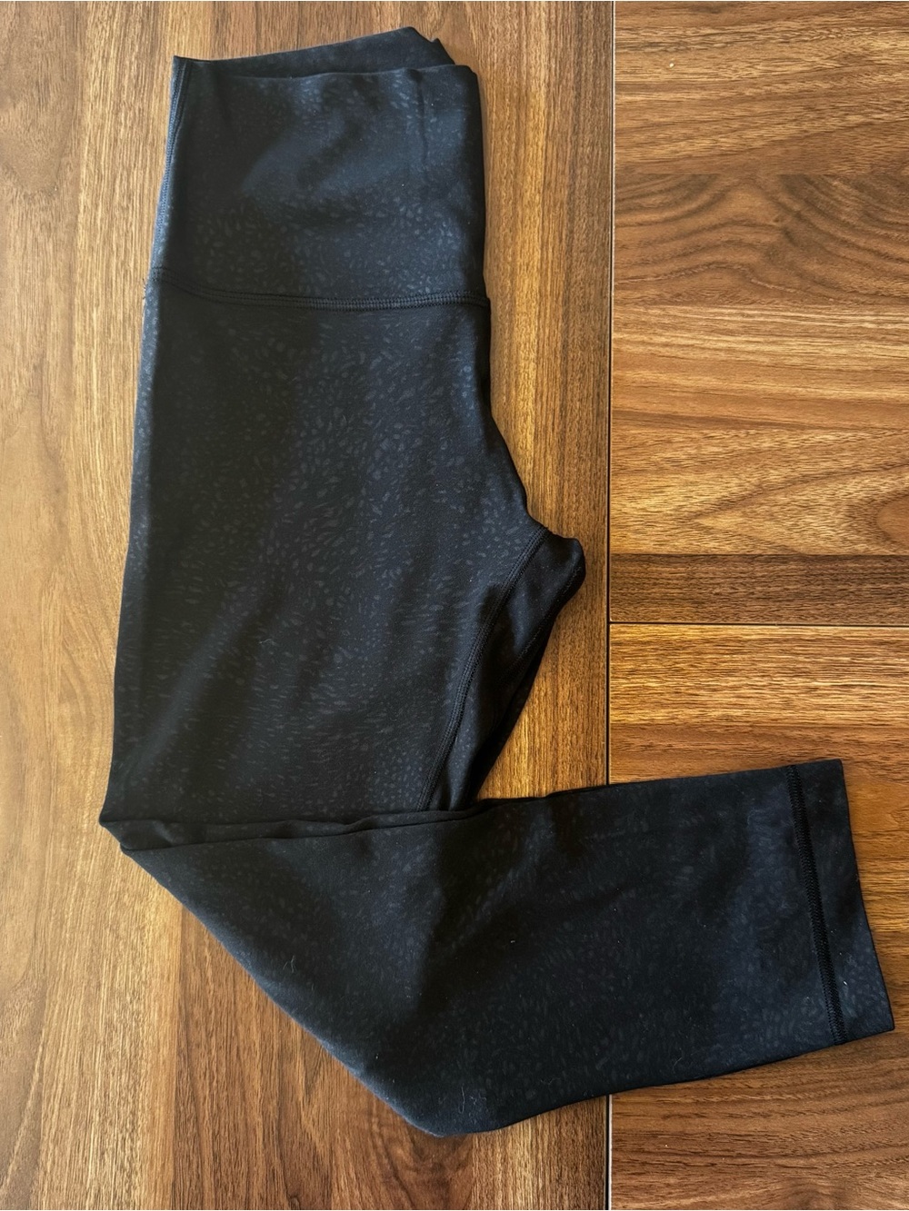 lululemon athletica Black Capri Leggings with Subtle Tonal Print